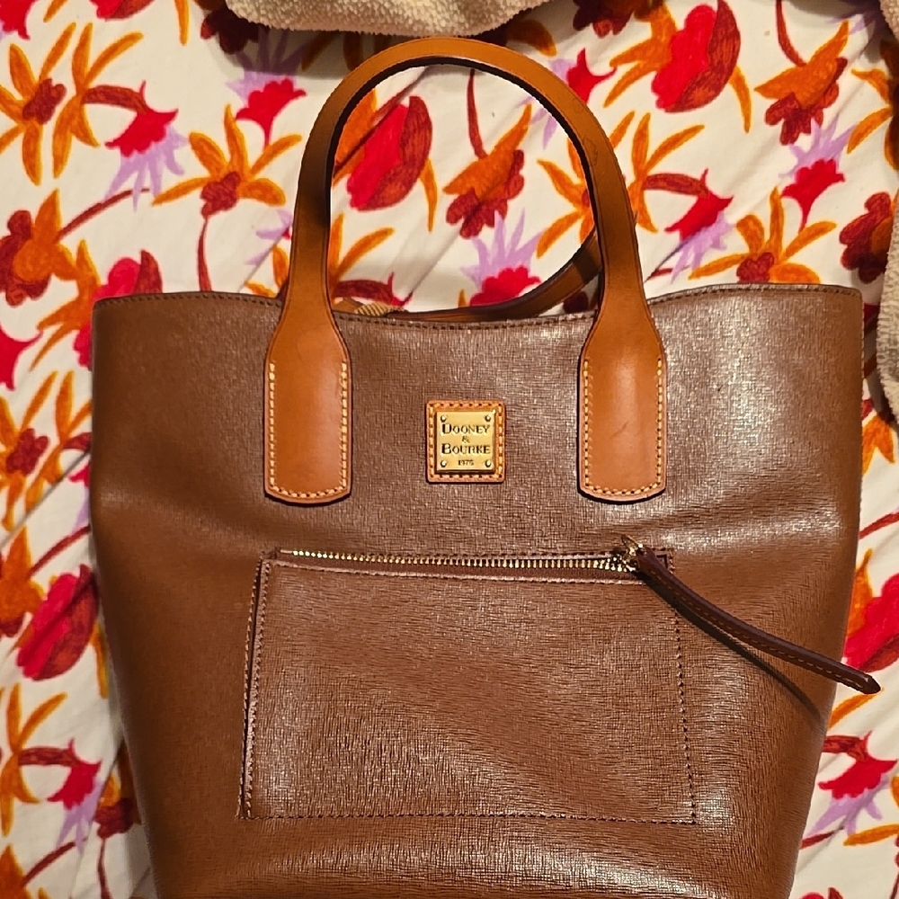 Dooney & Bourke Brinley Leather Tote Bag